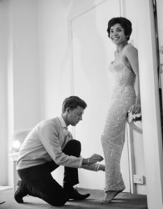 VINTAGE BLACK GLAMOUR-lens-glamour-slide-6YW2-superJumbo